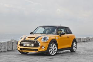 Mini Cooper Hardtop 2015 года